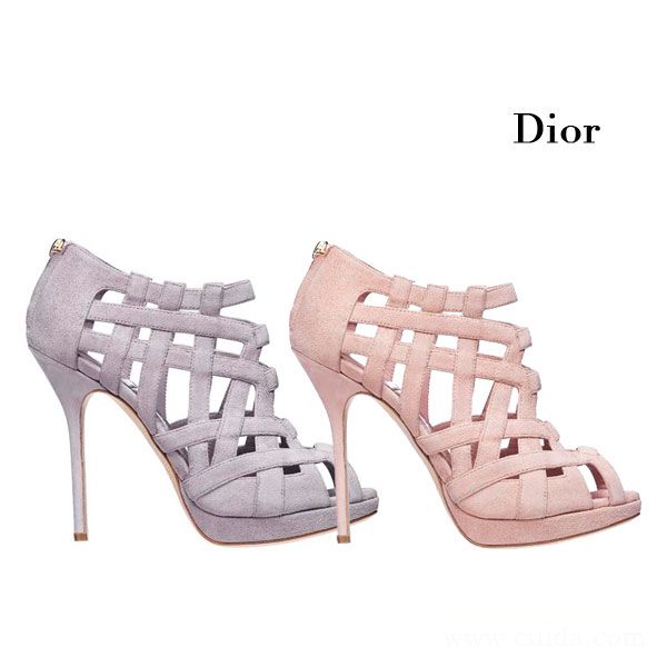 大牌演绎 春夏冰激凌色彩流行趋势 _时尚前沿