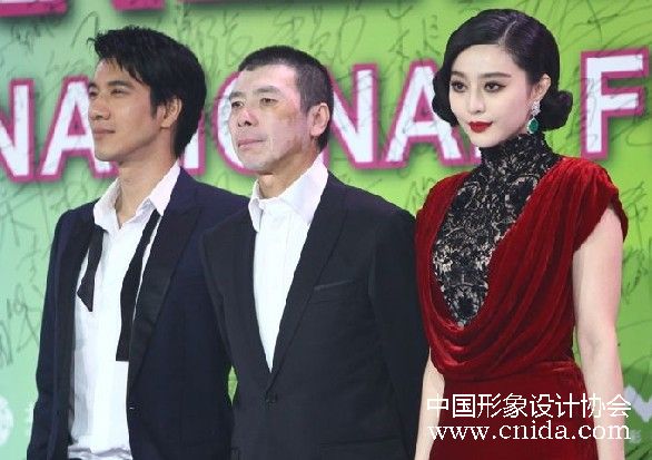 北京电影节开幕 红毯群星闪耀-新闻中心-中国形