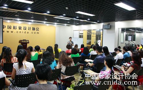 形象设计 礼仪培训 中国形象礼仪网