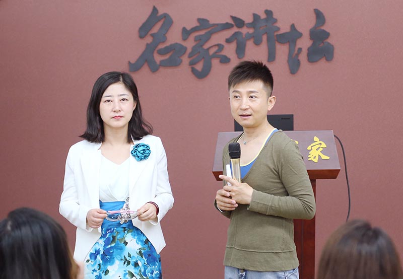 路平老师现场为同学进行风格诊断分析