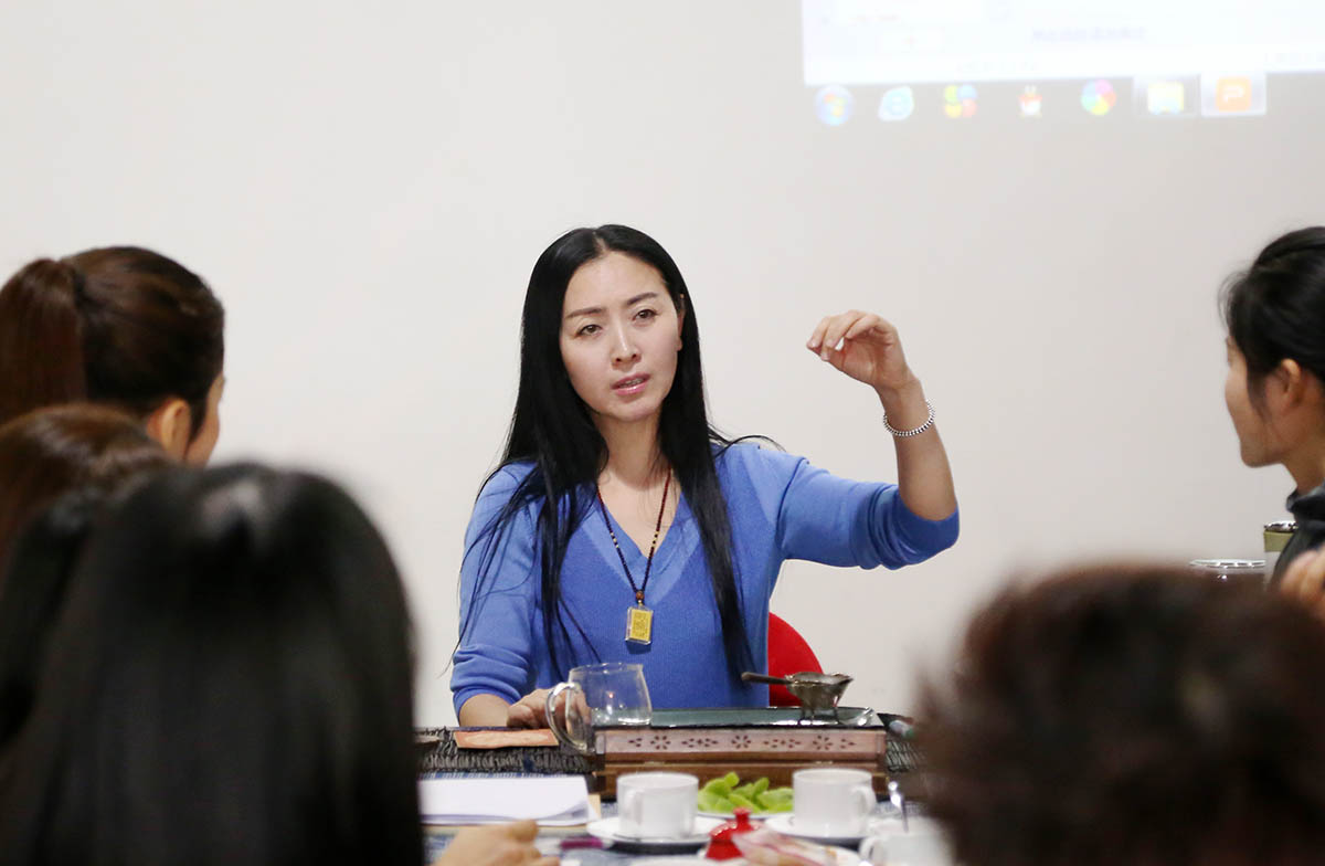 课堂上的徐文波老师