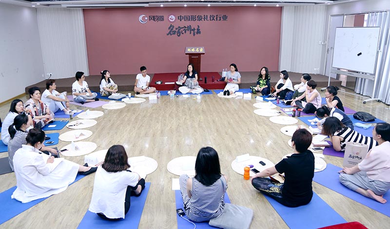 往届心灵成长培训师高级班课堂全景