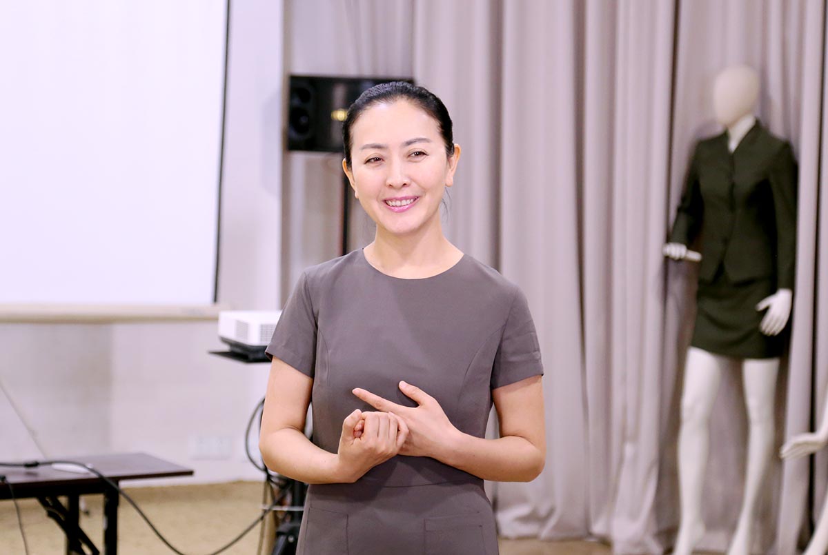 课堂上的徐文波老师