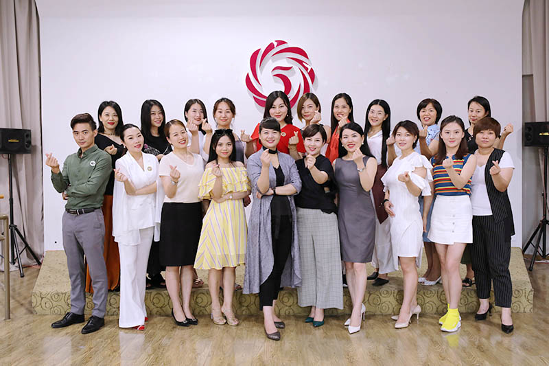 师生毕业合影