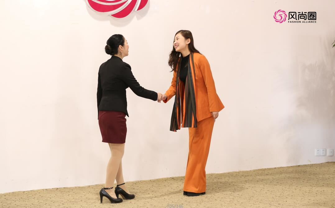 服务礼仪培训握手礼
