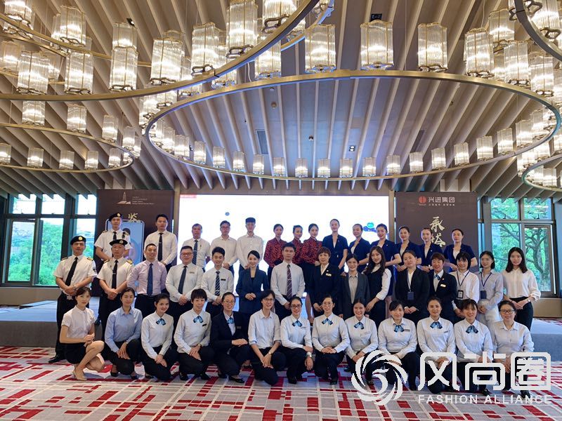 广西礼仪圈形象圈秘书长翟霞老师