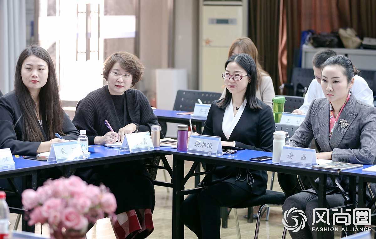往届金正昆高级政务与商务礼仪研修班课堂掠影