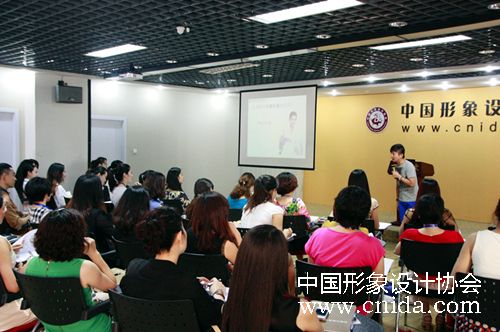 ������� ������ѵ �й�����������