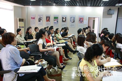 形象设计 礼仪培训 中国形象礼仪网