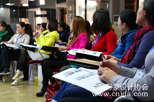 中国形象设计协会形象礼仪讲师班开班