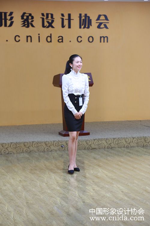 中国形象设计协会形象礼仪讲师班闭幕