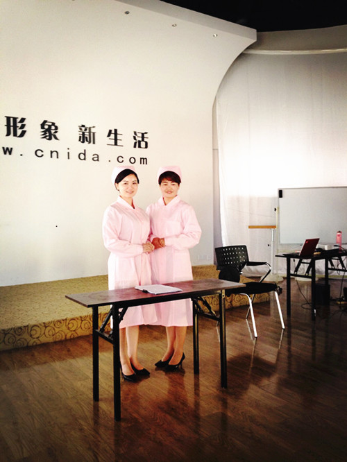 服务礼仪实训班课堂花絮