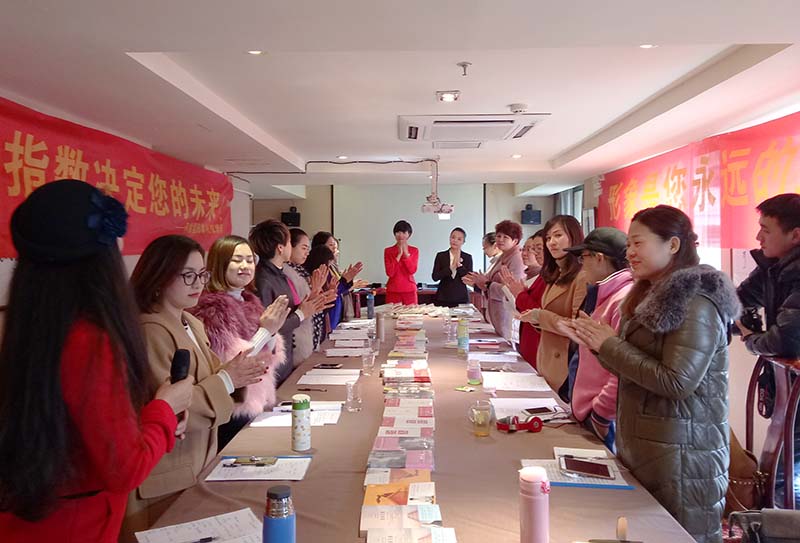 往届形象礼仪文化课堂掠影