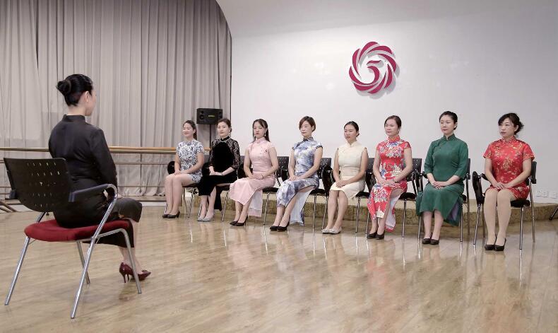 形体训练——优雅女人