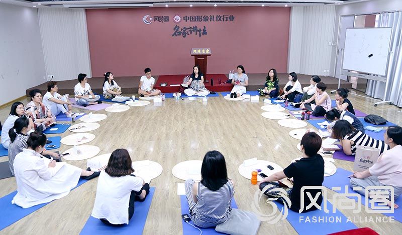 往届心灵成长培训师高级班课堂全景