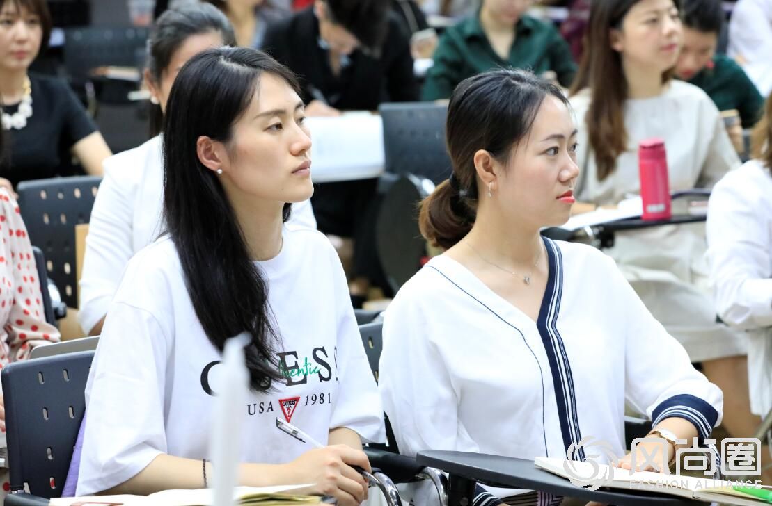 优秀形象管理师