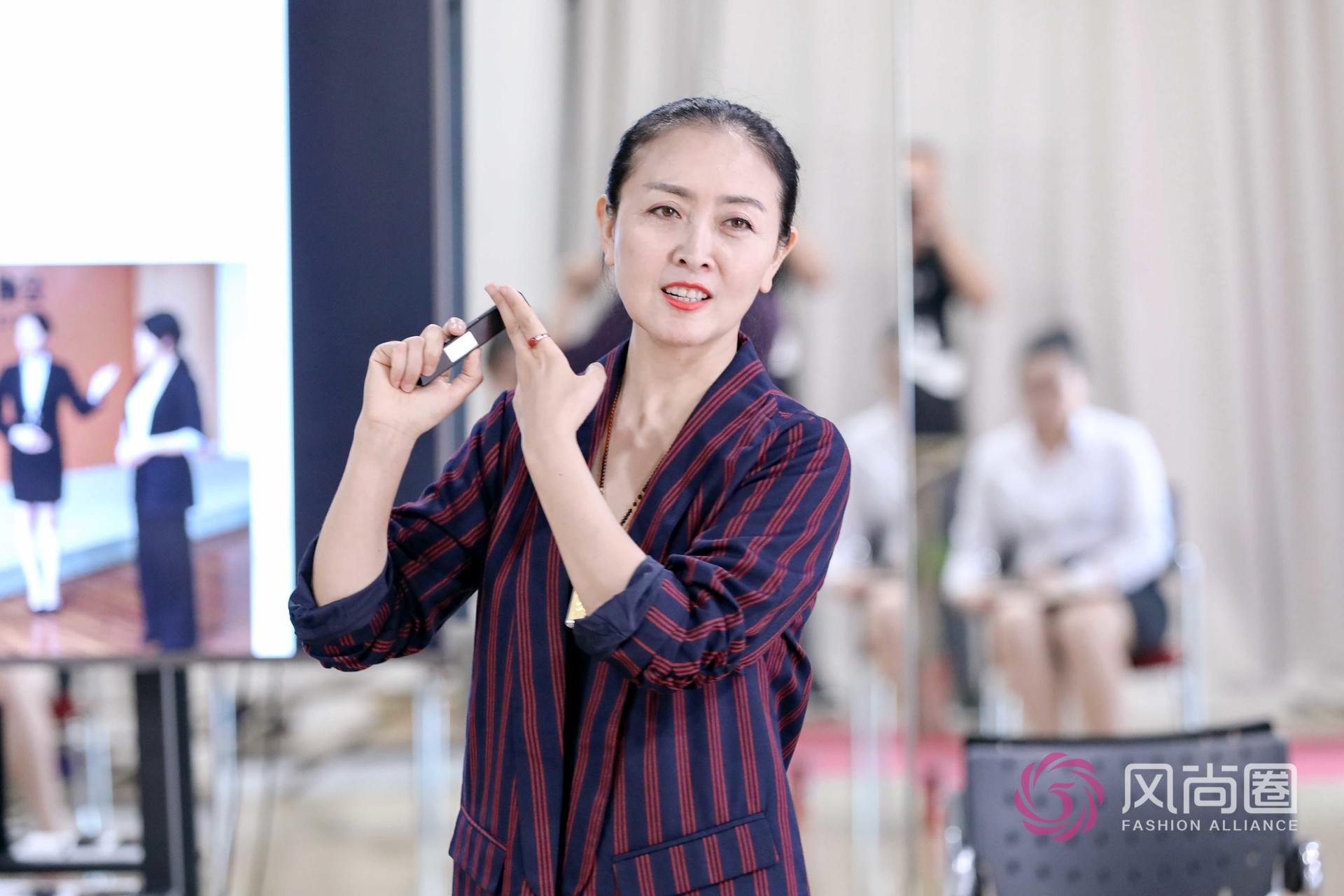 风尚圈专业形体仪态训练营