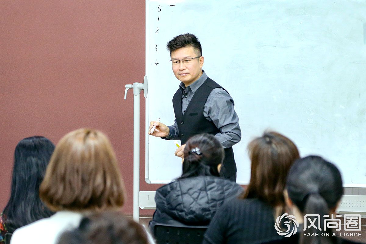 风尚圈形象礼仪专家程从正老师