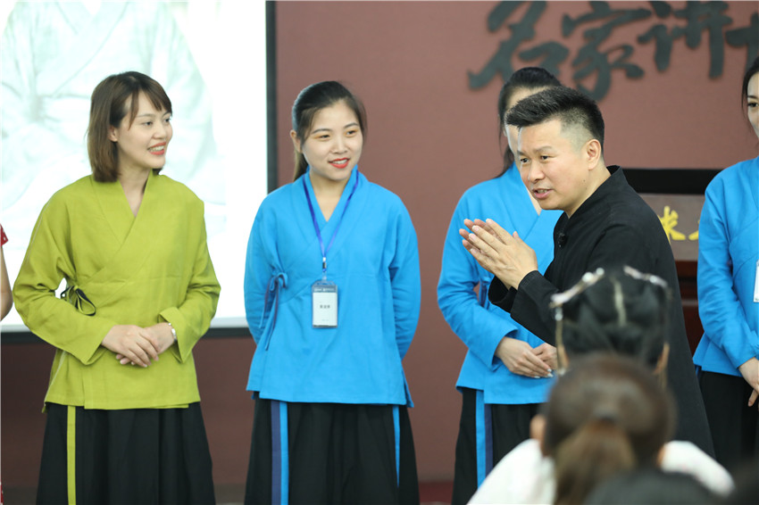 礼仪培训师训练营课程花絮